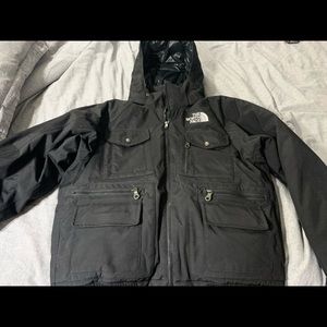 Men’s Northface bomber style winter coat